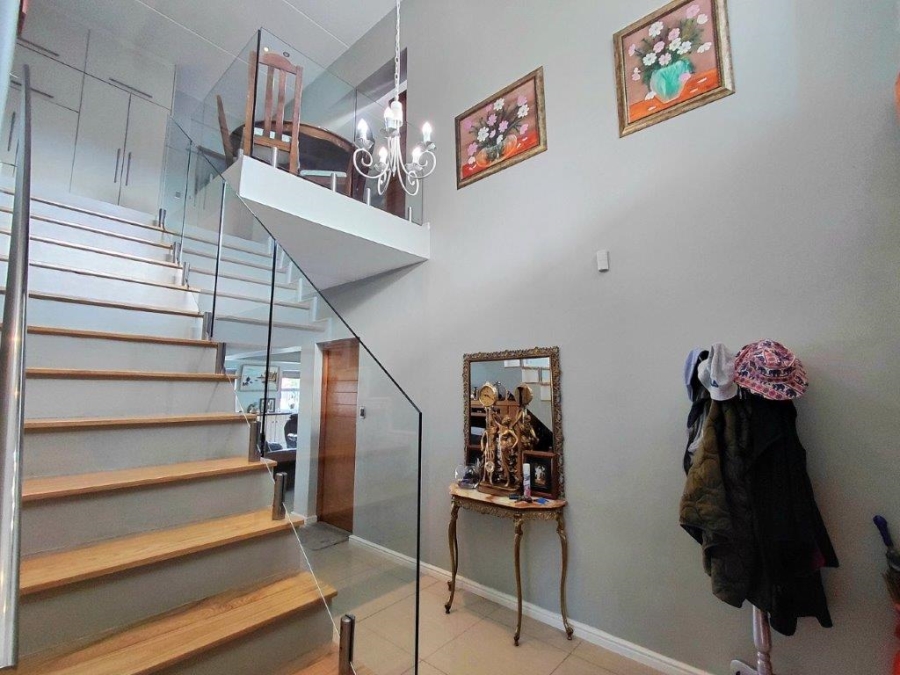 4 Bedroom Property for Sale in Fairview Golf Estate Western Cape